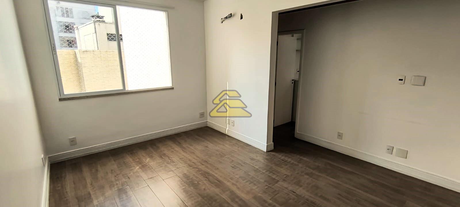 Apartamento à venda com 2 quartos, 81m² - Foto 3