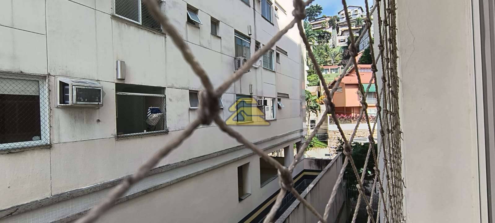 Apartamento à venda com 2 quartos, 81m² - Foto 37