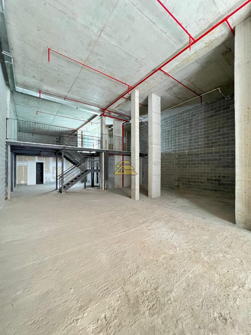 Loja-Salão para alugar, 355m² - Foto 1