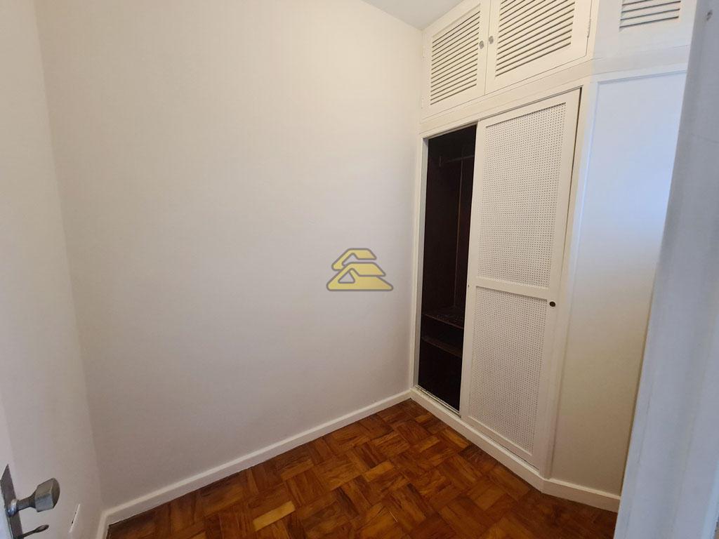 Apartamento à venda com 4 quartos, 268m² - Foto 12