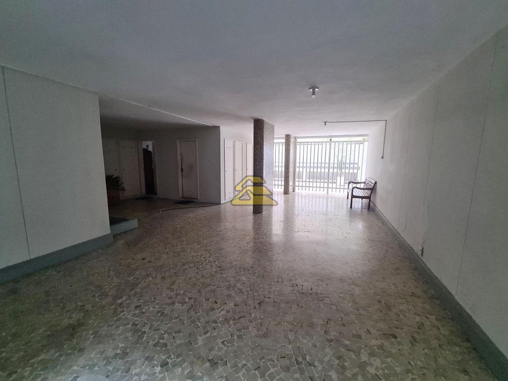 Apartamento à venda com 4 quartos, 268m² - Foto 21