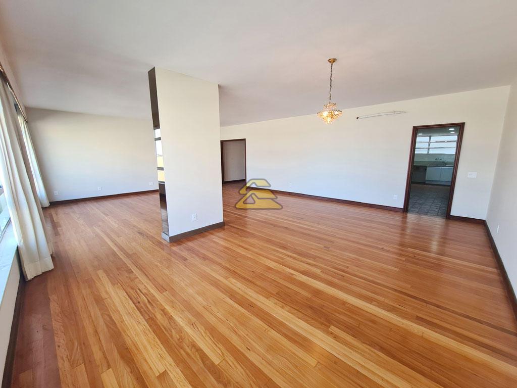 Apartamento à venda com 4 quartos, 268m² - Foto 32