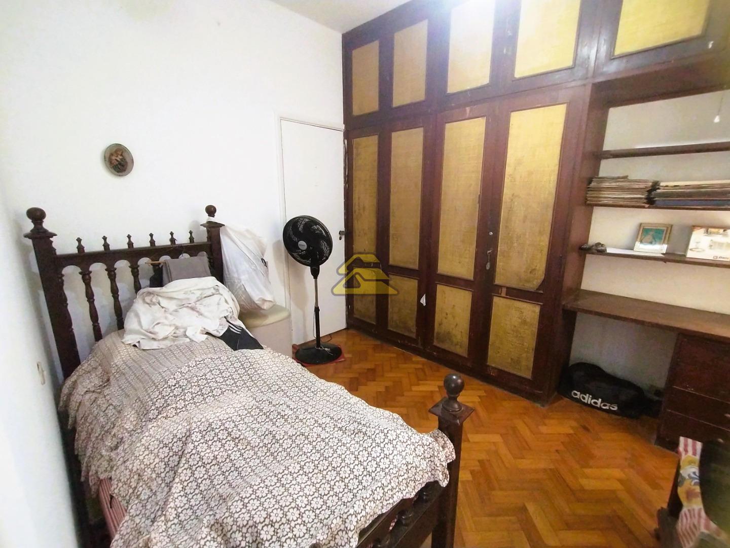 Apartamento à venda com 4 quartos, 200m² - Foto 12