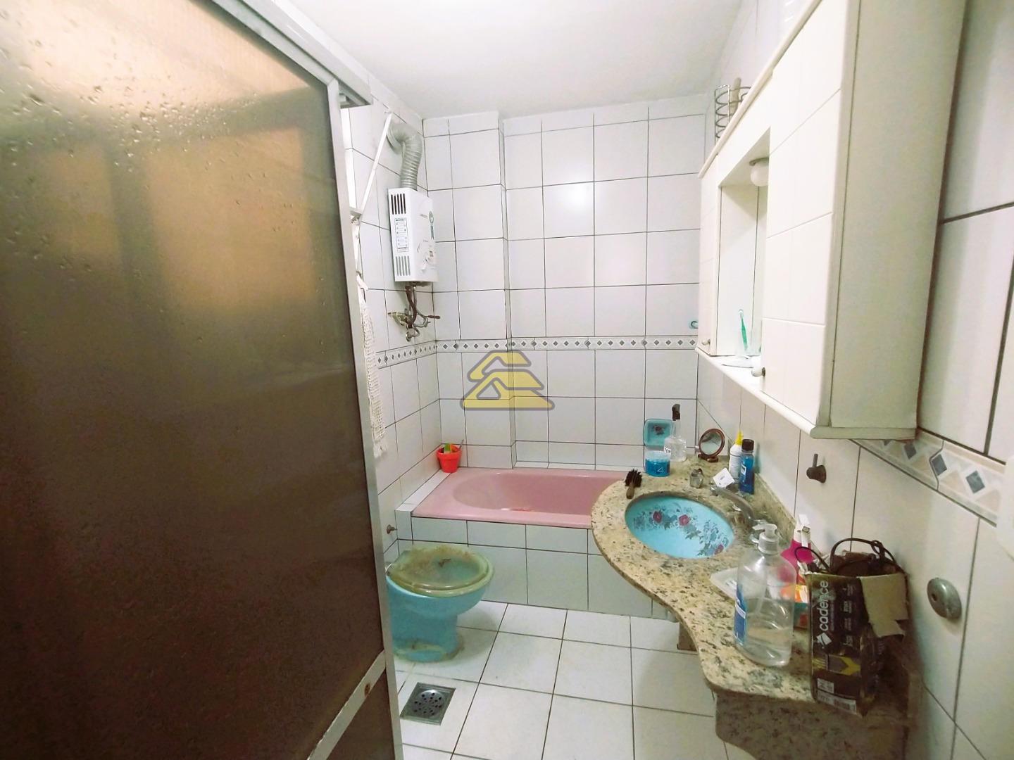 Apartamento à venda com 4 quartos, 200m² - Foto 24