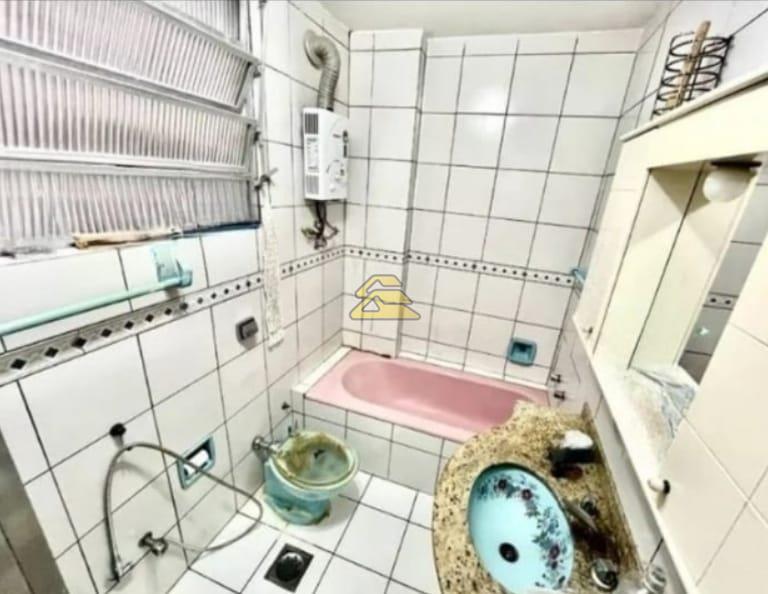 Apartamento à venda com 4 quartos, 200m² - Foto 25