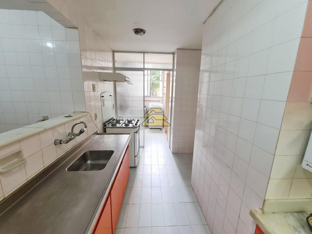 Apartamento à venda com 3 quartos, 130m² - Foto 22