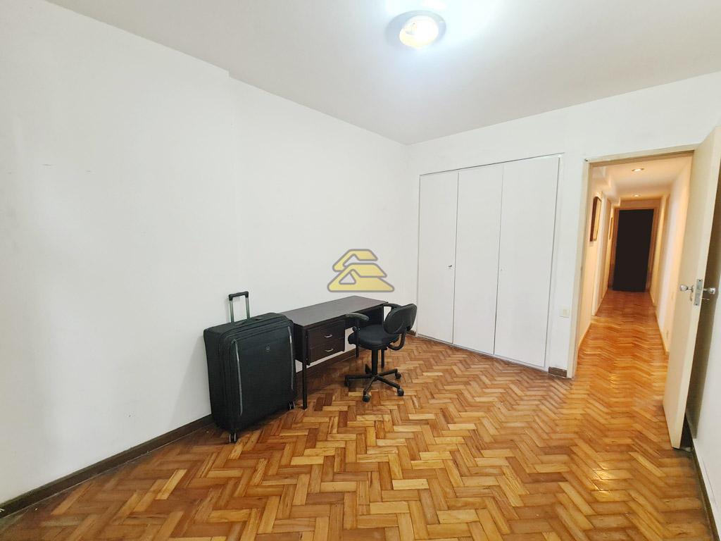 Apartamento à venda com 3 quartos, 130m² - Foto 8