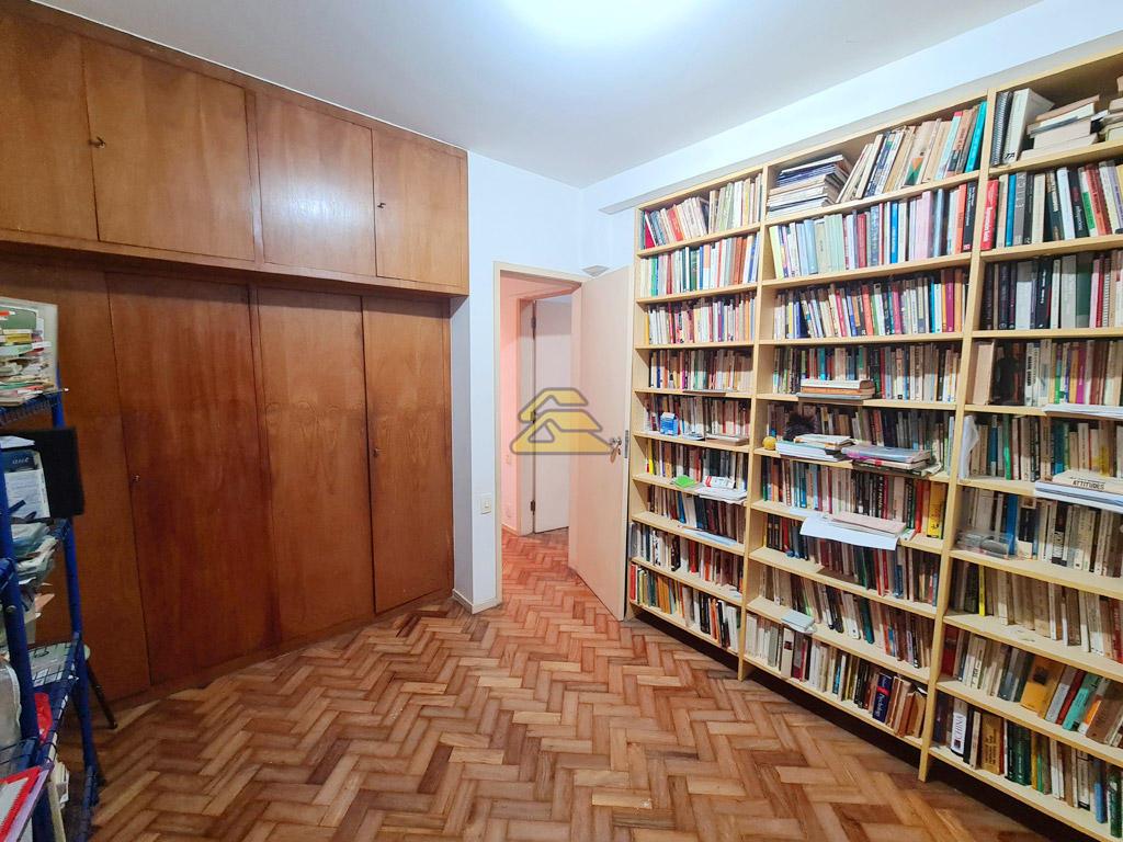 Apartamento à venda com 3 quartos, 130m² - Foto 10