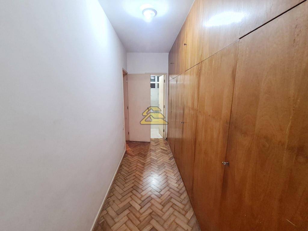 Apartamento à venda com 3 quartos, 130m² - Foto 16