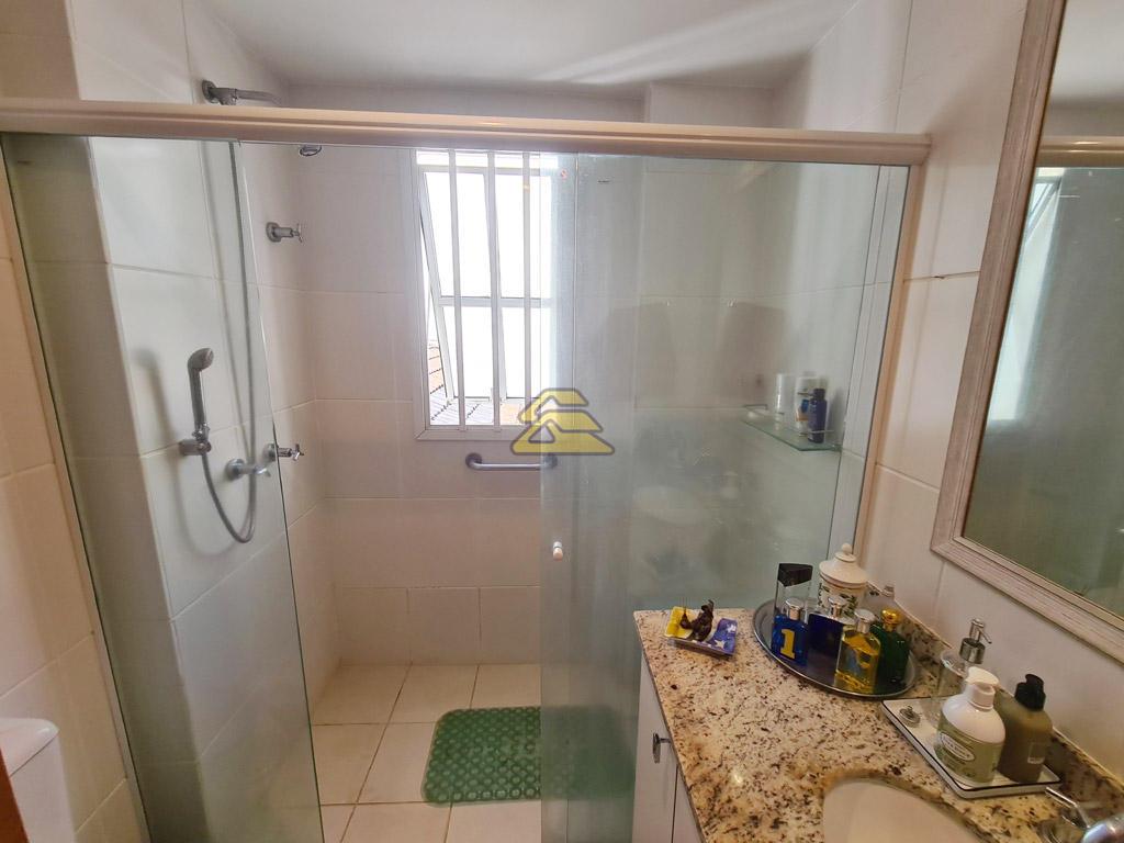 Apartamento à venda com 4 quartos, 184m² - Foto 3