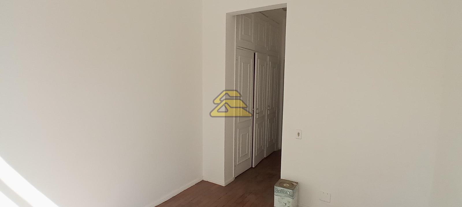 Apartamento à venda com 2 quartos, 100m² - Foto 11