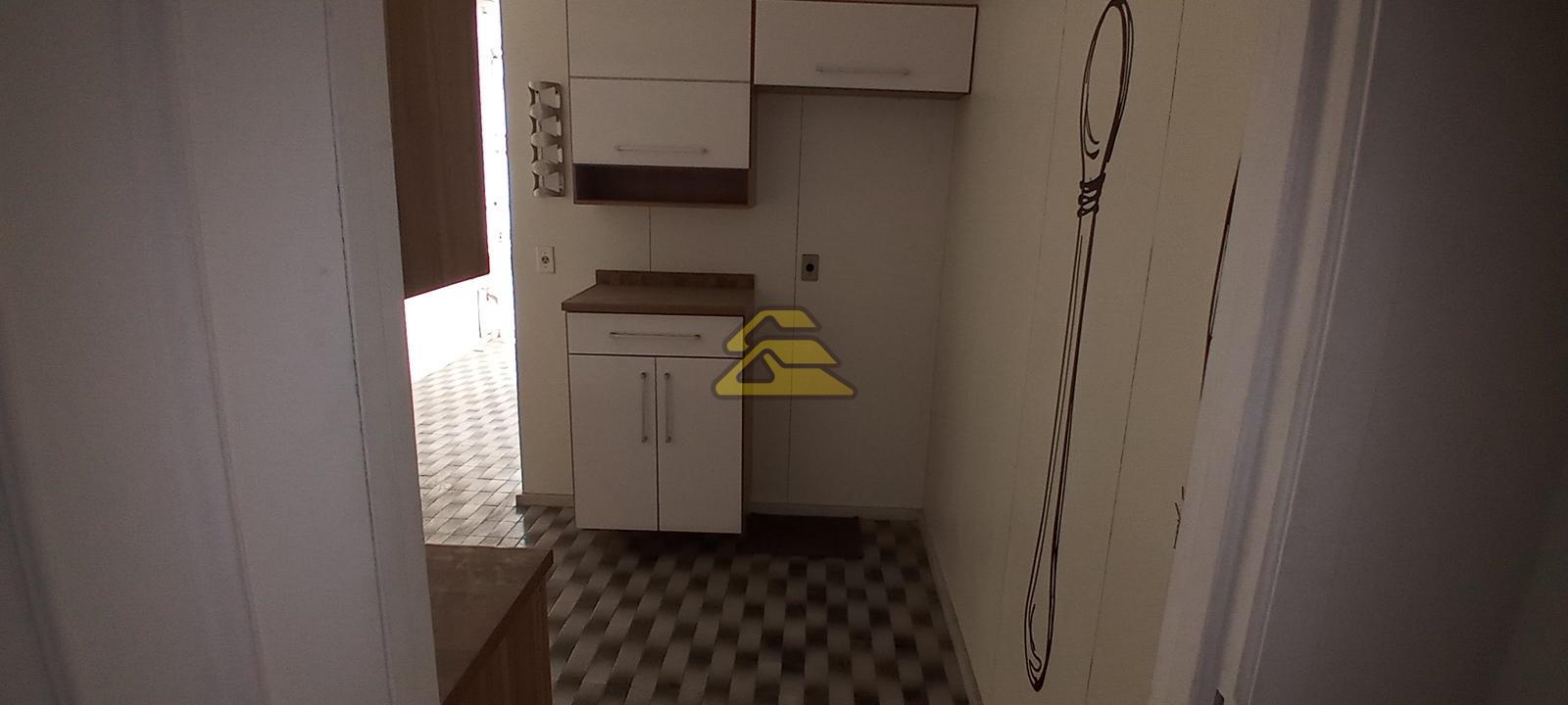 Apartamento à venda com 2 quartos, 100m² - Foto 17