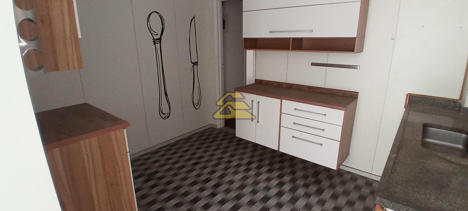 Apartamento à venda com 2 quartos, 100m² - Foto 18