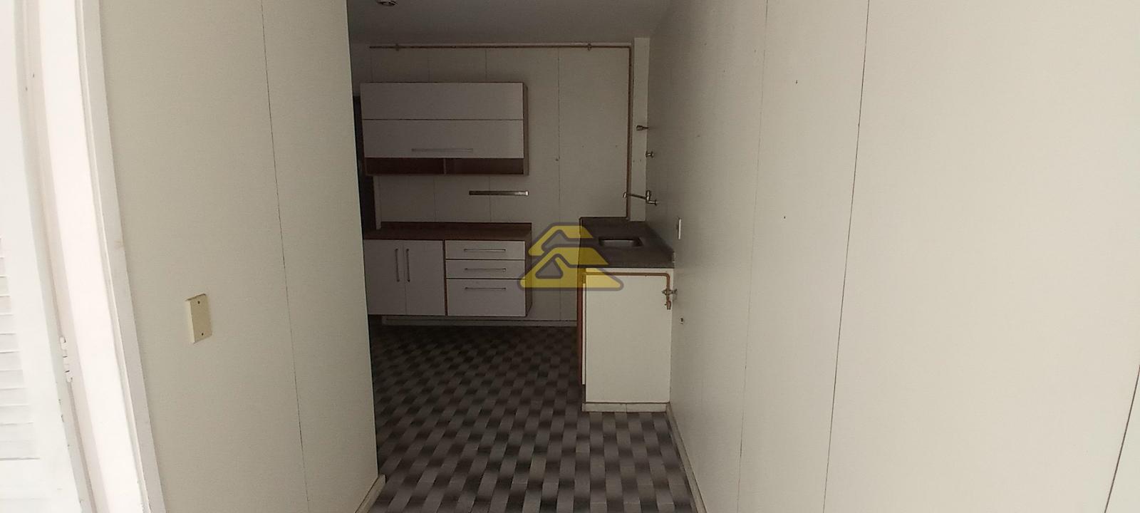 Apartamento à venda com 2 quartos, 100m² - Foto 19