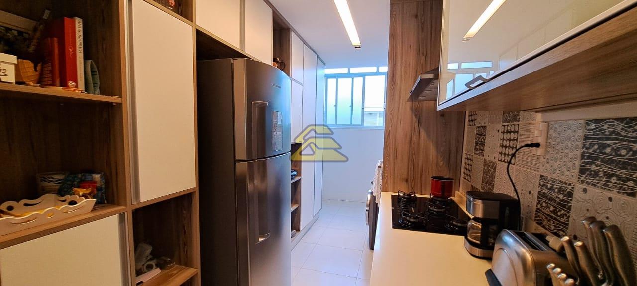 Apartamento à venda com 3 quartos, 98m² - Foto 14