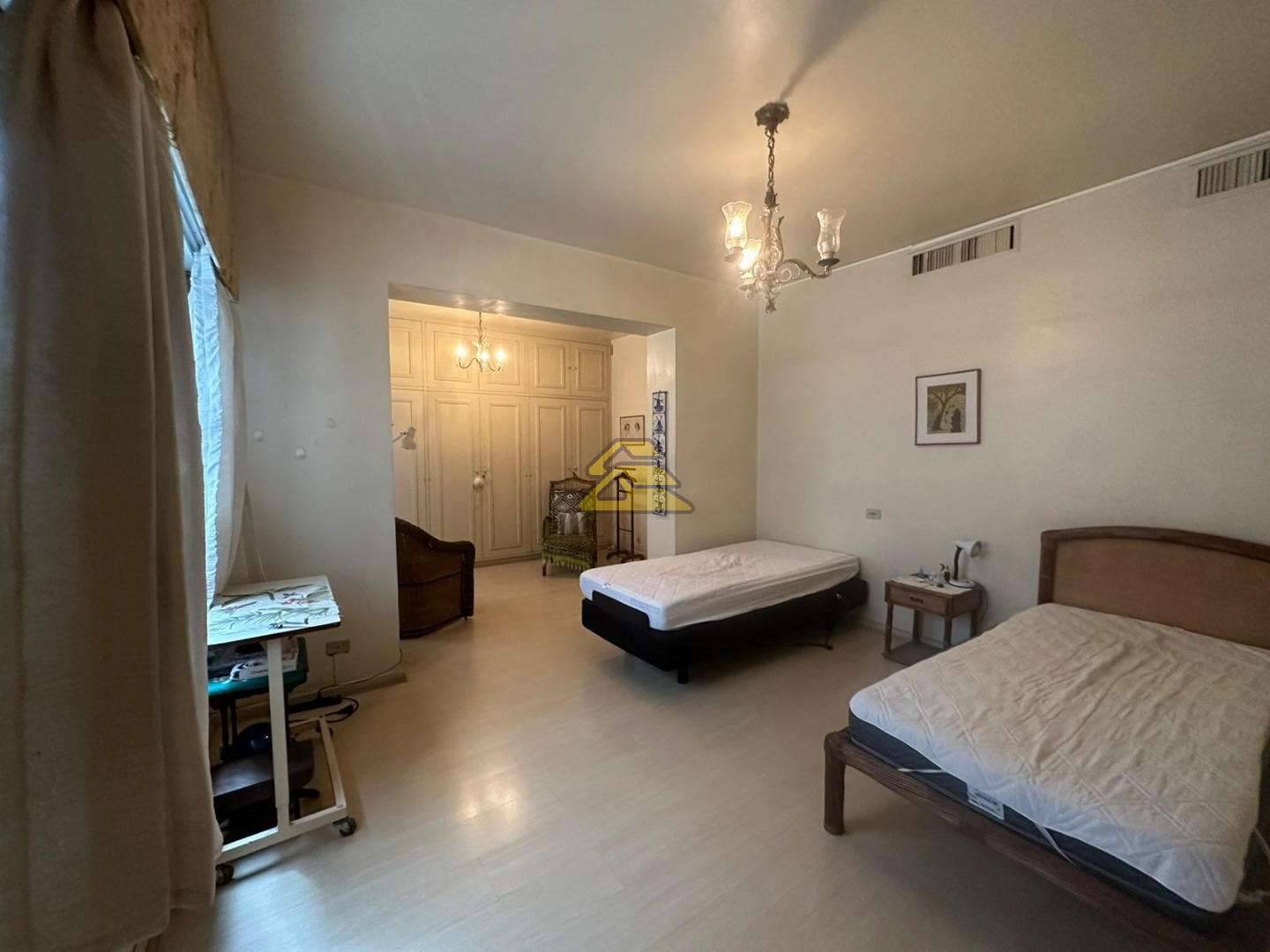 Apartamento à venda com 3 quartos, 270m² - Foto 19