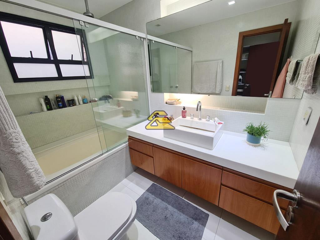 Apartamento à venda com 4 quartos, 240m² - Foto 5