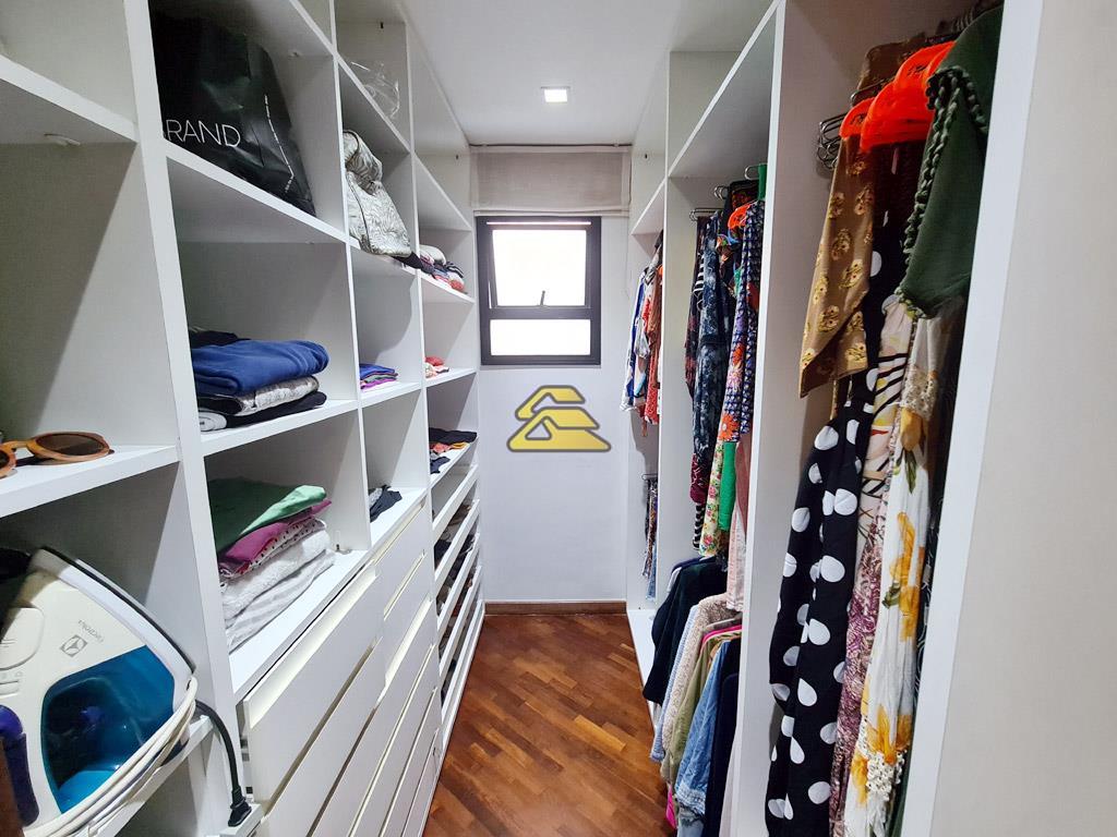 Apartamento à venda com 4 quartos, 240m² - Foto 8