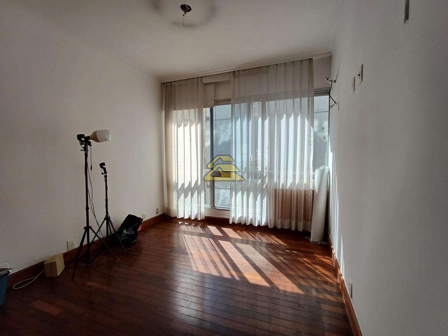 Apartamento à venda com 4 quartos, 181m² - Foto 25