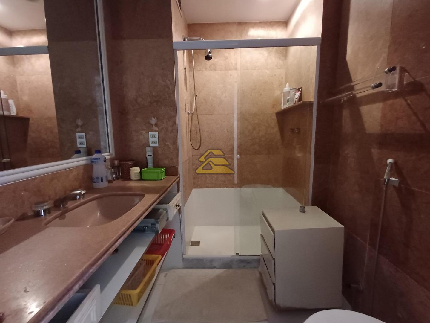 Apartamento à venda com 4 quartos, 181m² - Foto 32