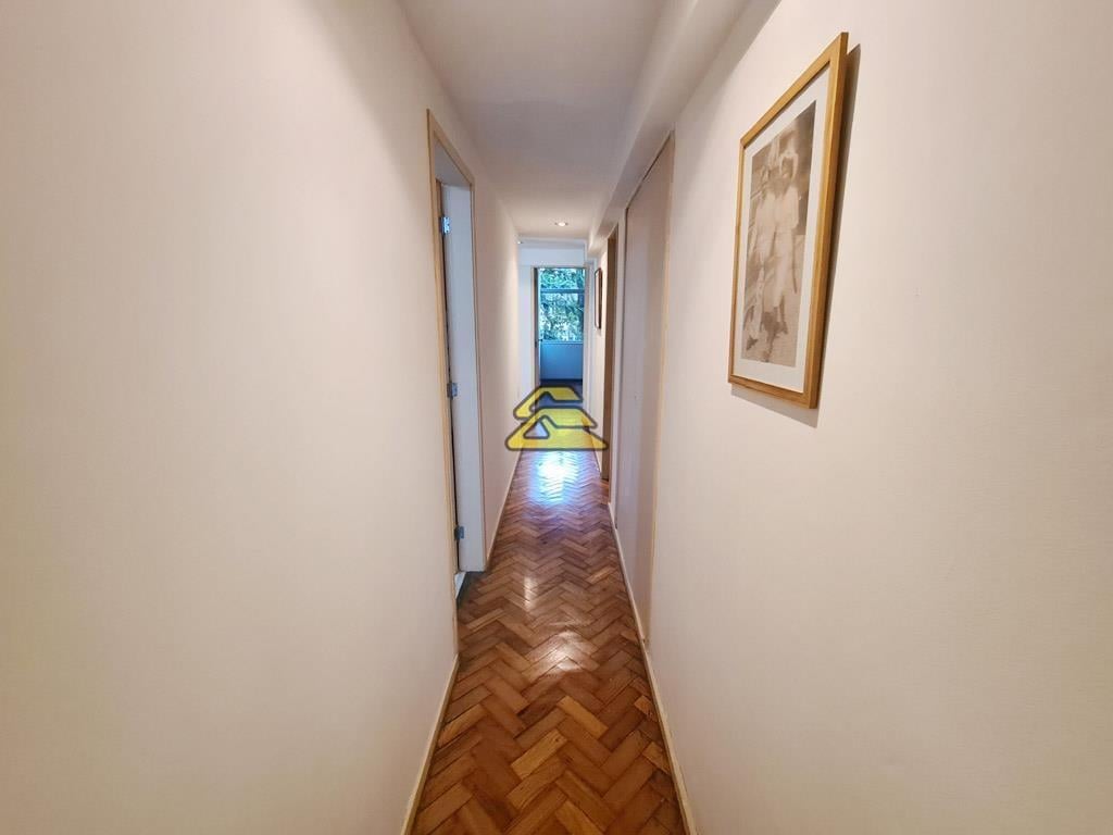 Apartamento à venda com 3 quartos, 130m² - Foto 14