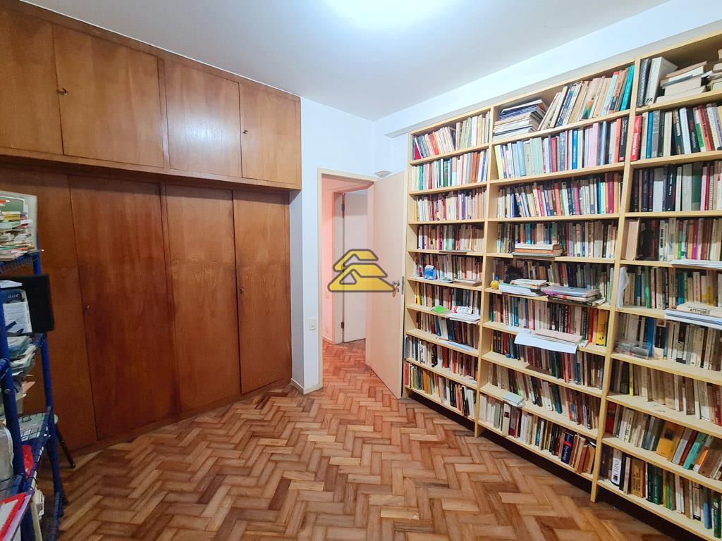 Apartamento à venda com 3 quartos, 130m² - Foto 28