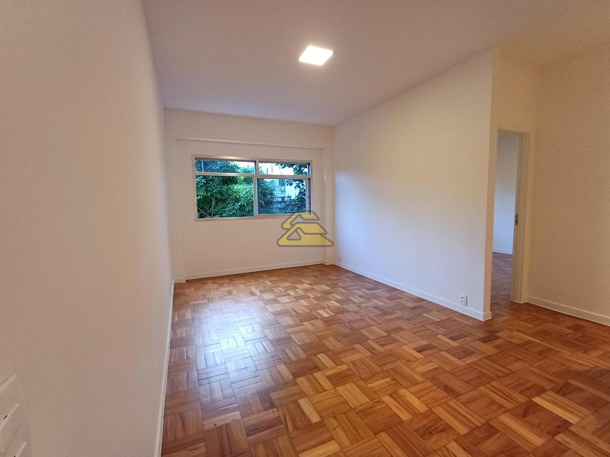 Apartamento à venda com 3 quartos, 78m² - Foto 2