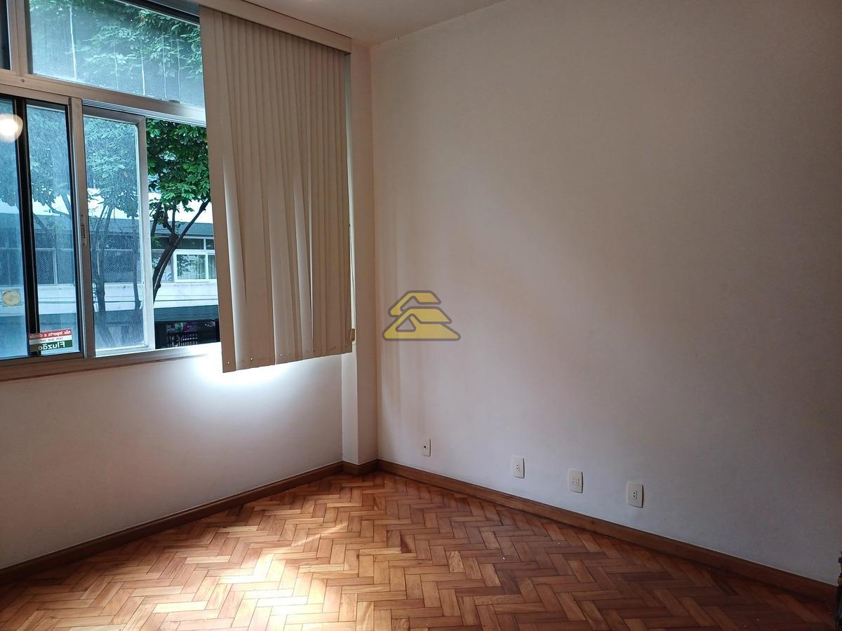 Apartamento à venda com 3 quartos, 130m² - Foto 20