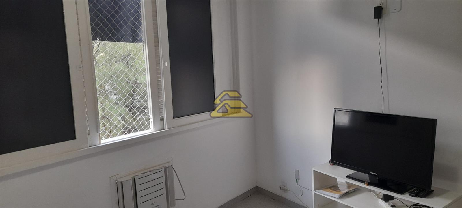 Apartamento à venda com 2 quartos, 77m² - Foto 14