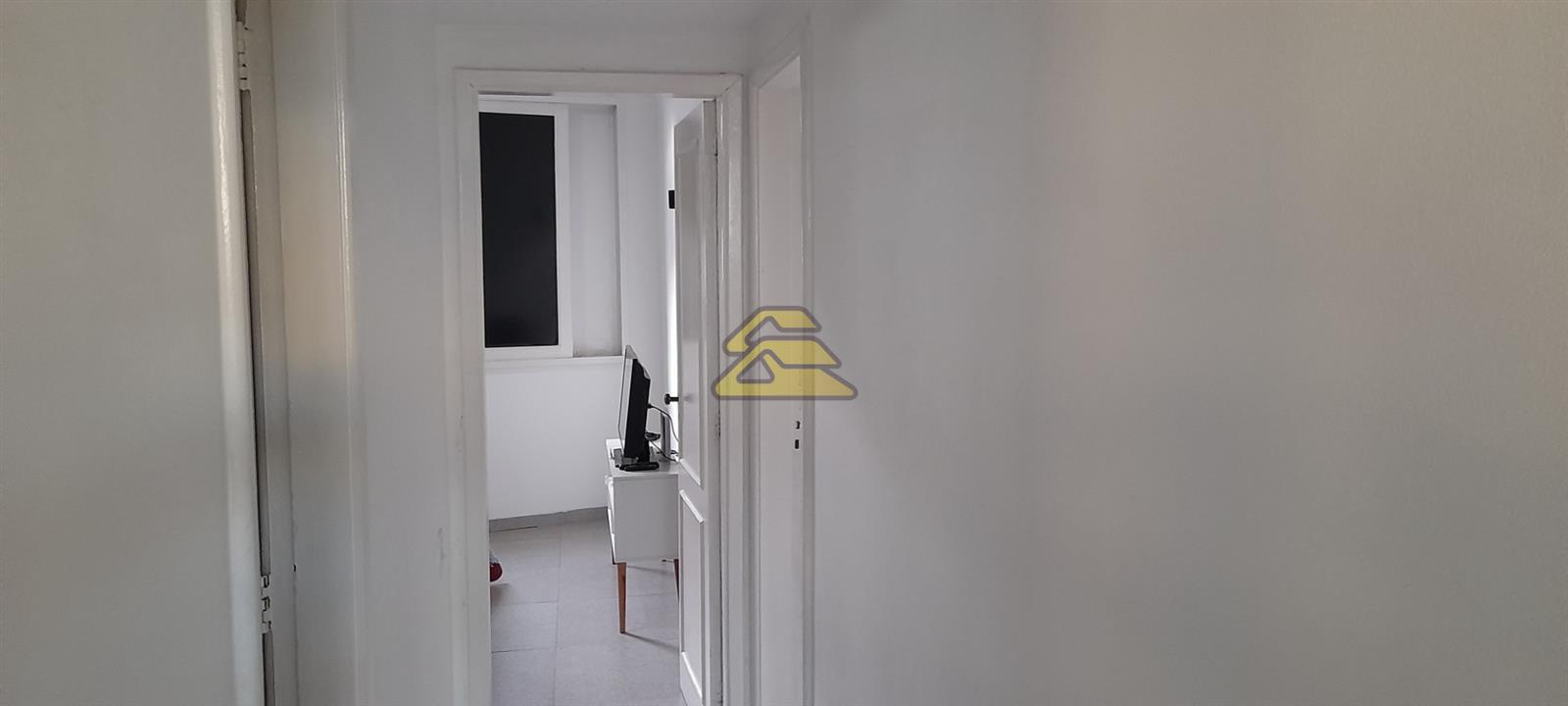 Apartamento à venda com 2 quartos, 77m² - Foto 17