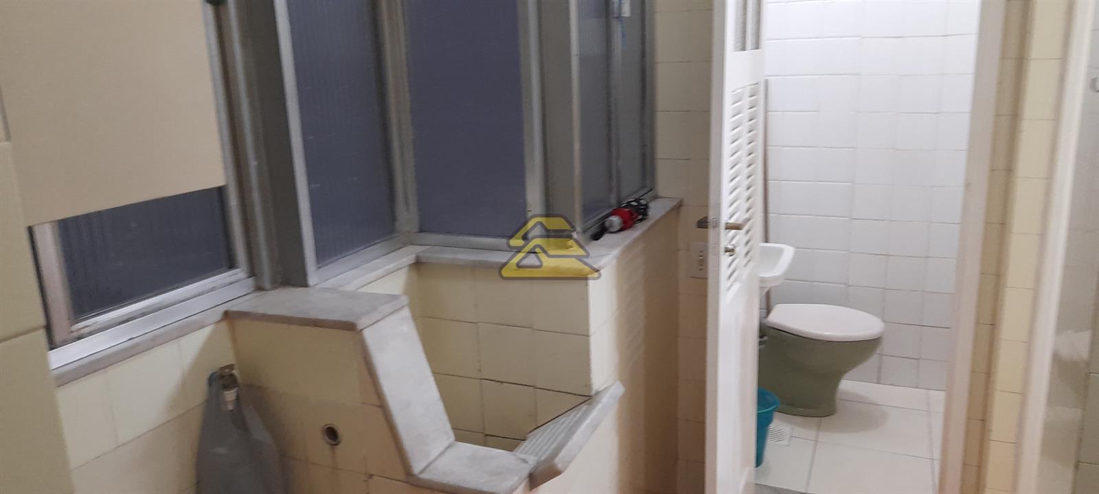 Apartamento à venda com 2 quartos, 77m² - Foto 19