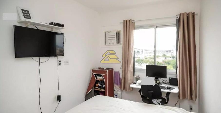 Apartamento à venda com 2 quartos, 57m² - Foto 7