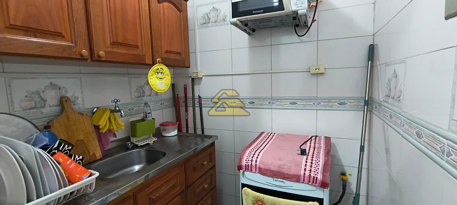 Apartamento à venda com 1 quarto, 43m² - Foto 15