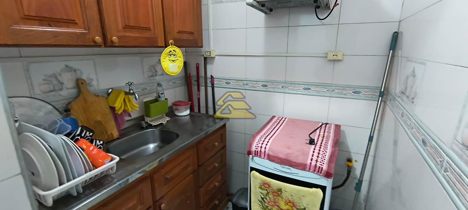 Apartamento à venda com 1 quarto, 43m² - Foto 16