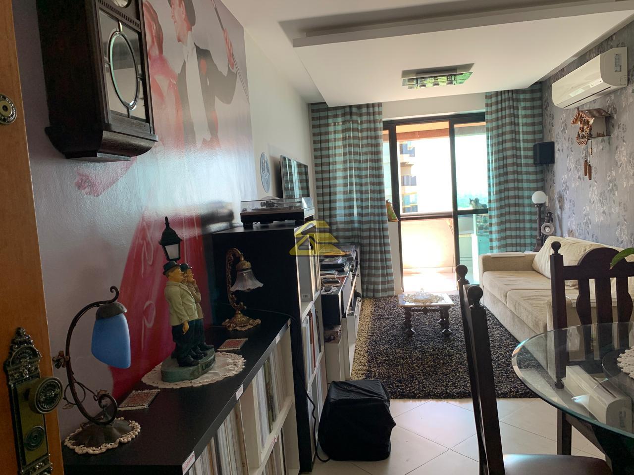 Apartamento à venda com 2 quartos, 88m² - Foto 8