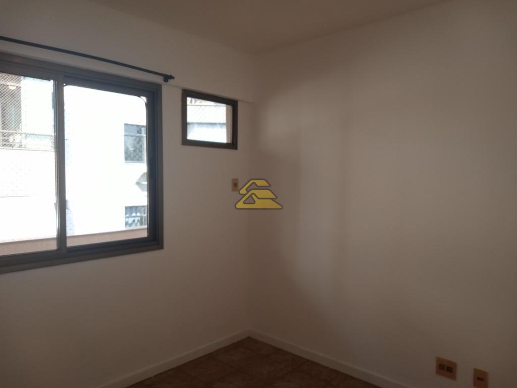 Apartamento para alugar com 3 quartos, 95m² - Foto 5