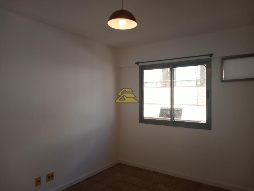 Apartamento para alugar com 3 quartos, 95m² - Foto 9