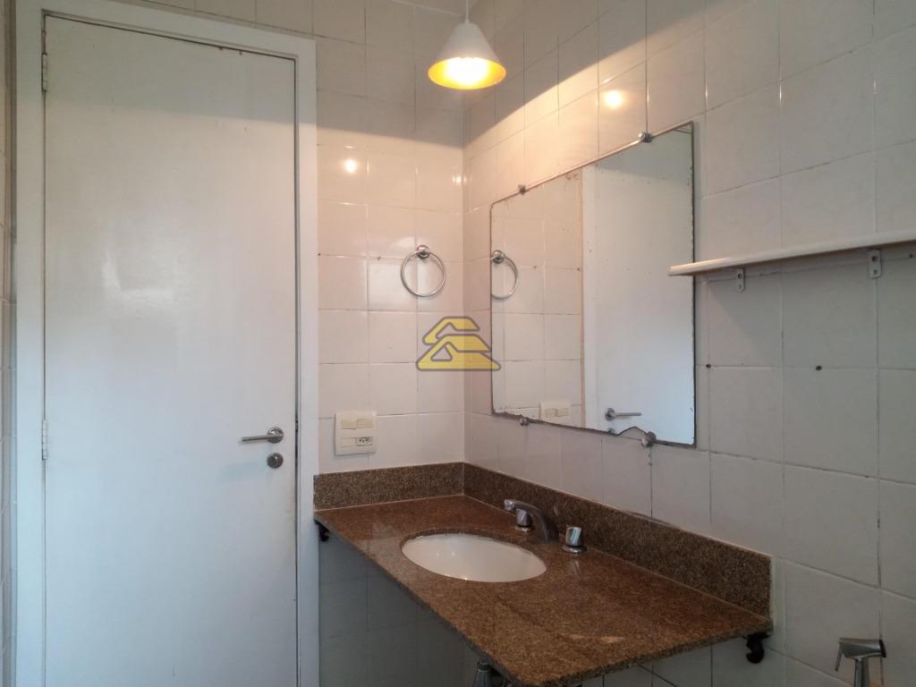 Apartamento para alugar com 3 quartos, 95m² - Foto 11