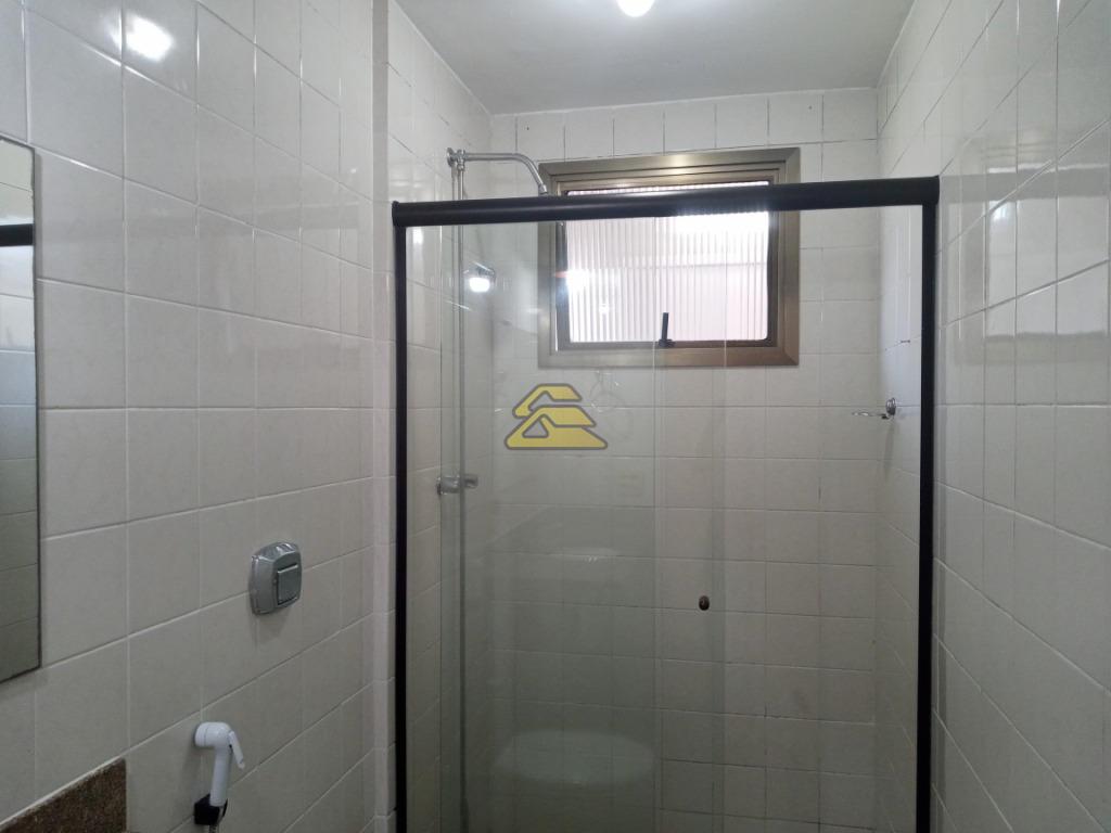 Apartamento para alugar com 3 quartos, 95m² - Foto 15