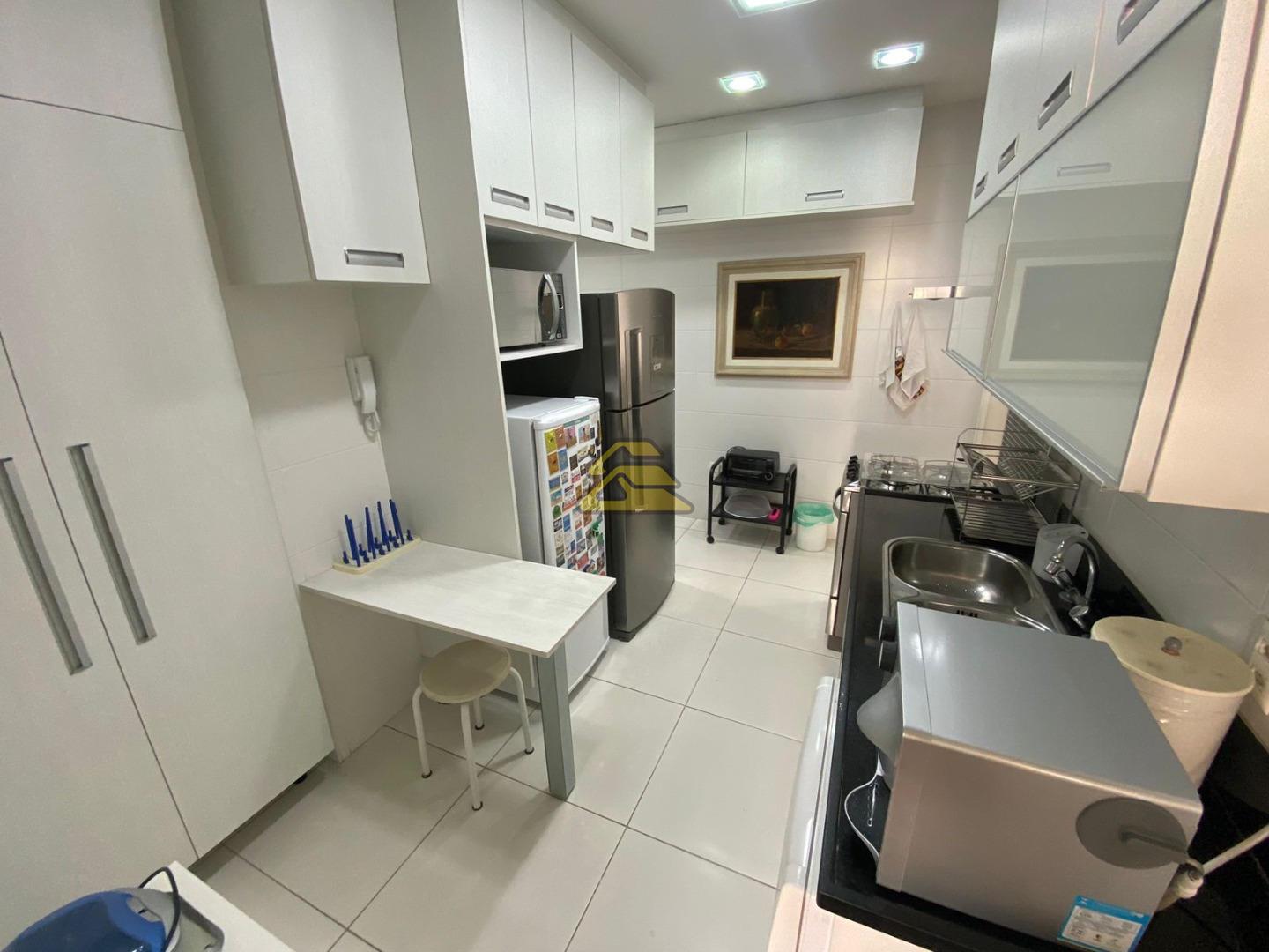 Apartamento à venda com 3 quartos, 150m² - Foto 40