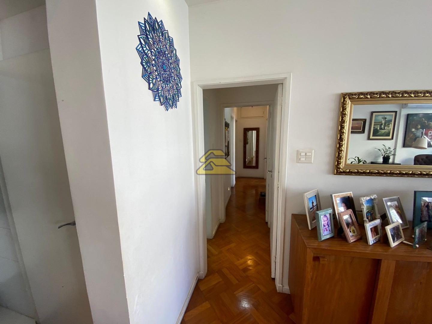 Apartamento à venda com 3 quartos, 150m² - Foto 13