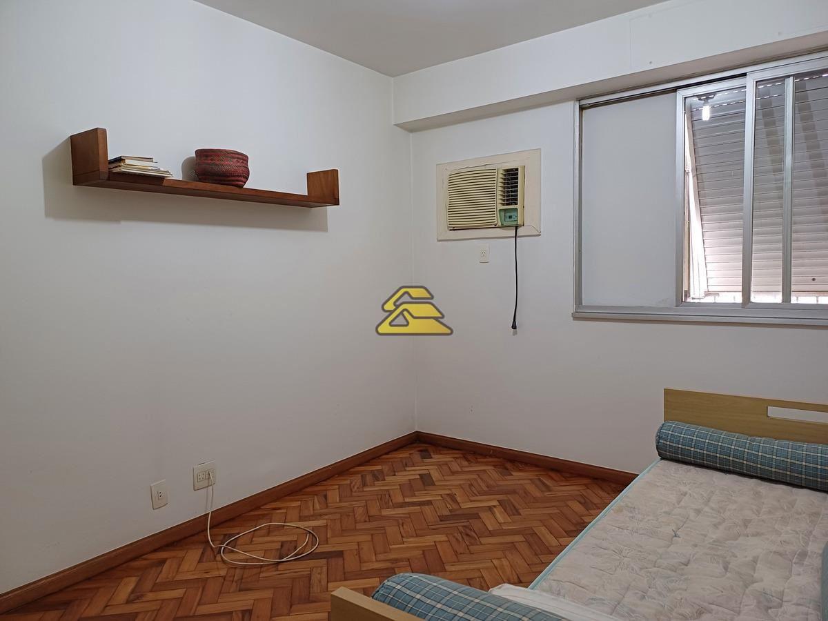 Apartamento à venda com 3 quartos, 130m² - Foto 10