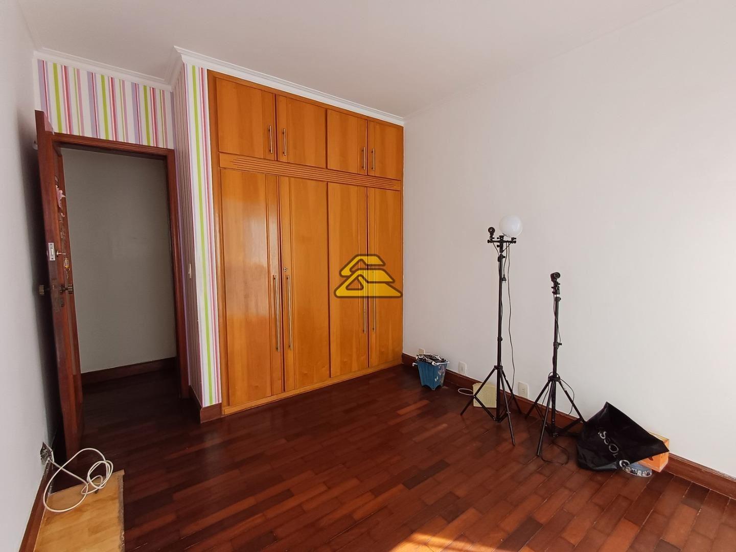 Apartamento à venda com 4 quartos, 181m² - Foto 16