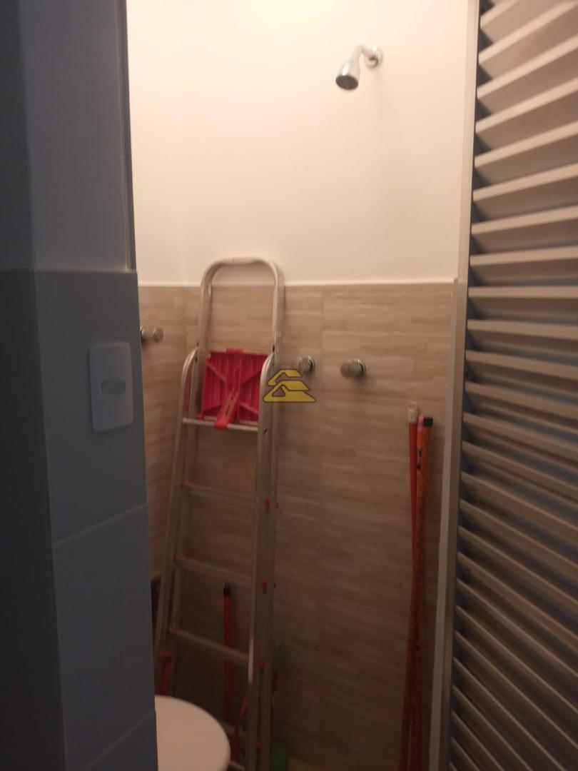 Apartamento à venda com 3 quartos, 76m² - Foto 18