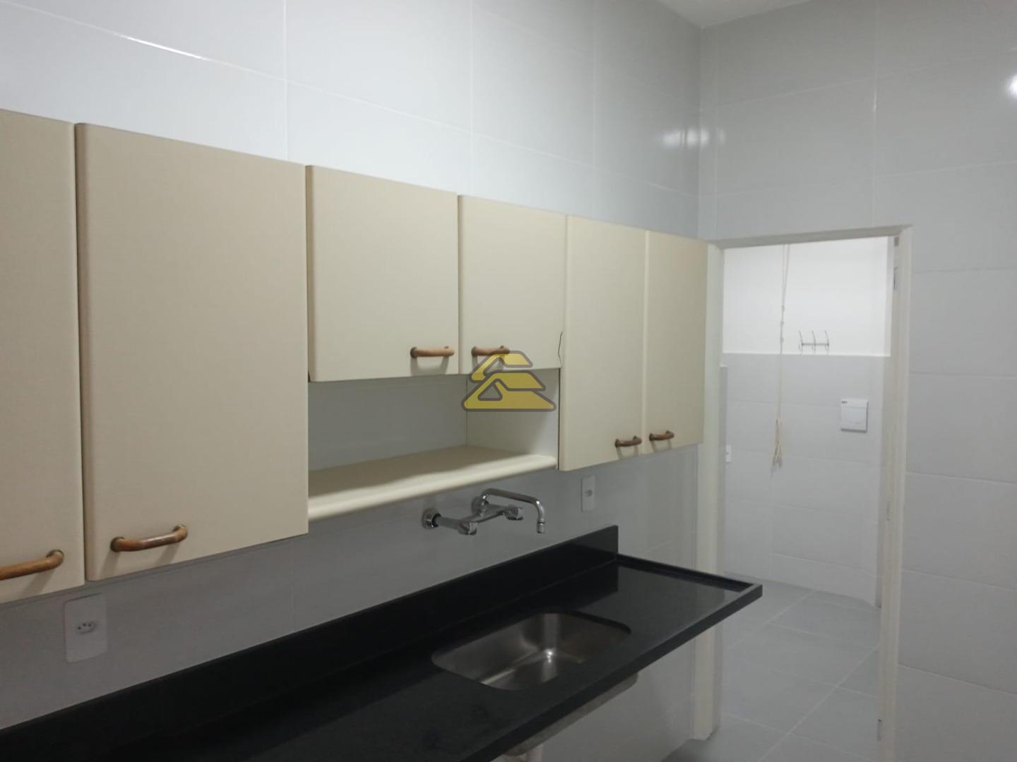 Apartamento à venda com 3 quartos, 76m² - Foto 14