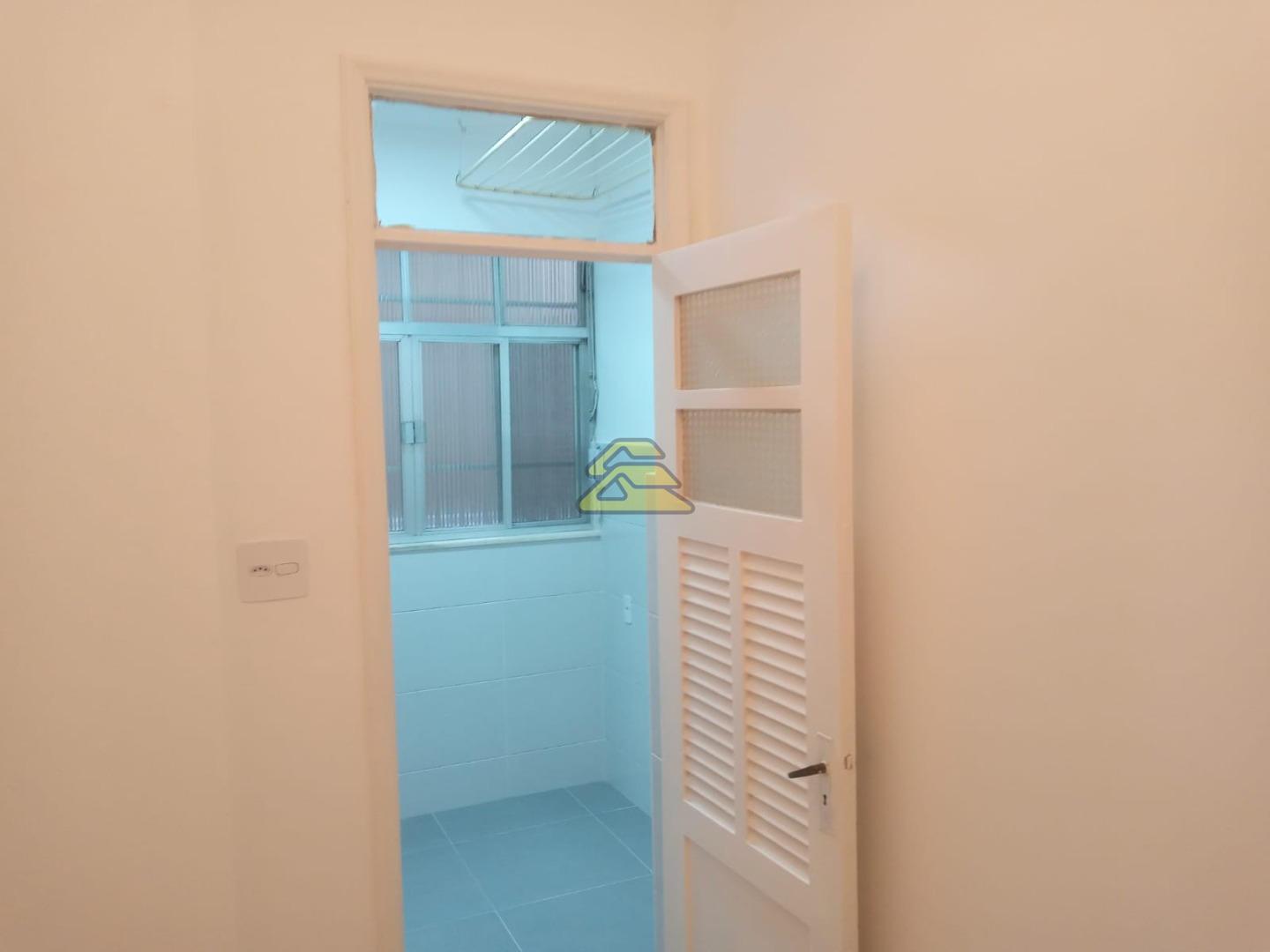 Apartamento à venda com 3 quartos, 76m² - Foto 24