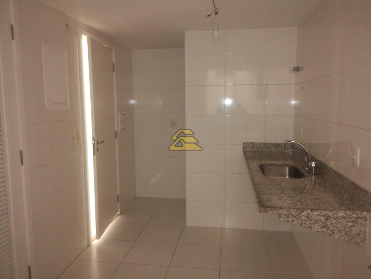 Apartamento à venda com 3 quartos, 94m² - Foto 13