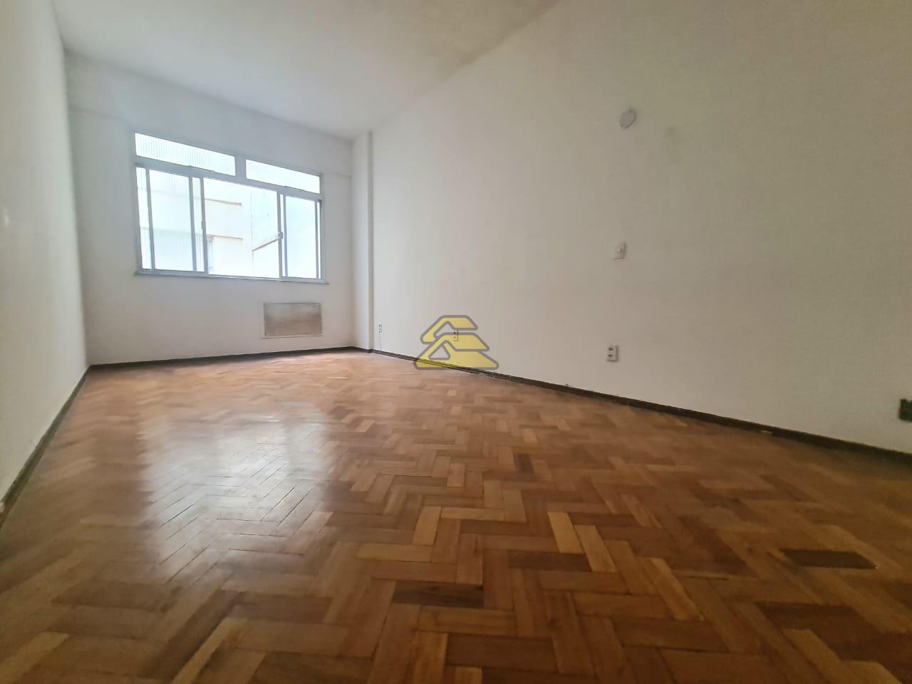 Kitnet e Studio à venda com 1 quarto, 31m² - Foto 1