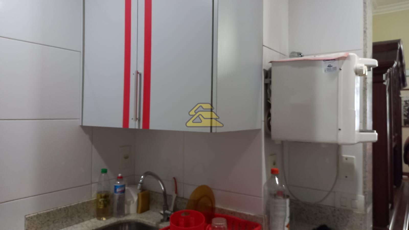 Apartamento à venda com 2 quartos, 65m² - Foto 15