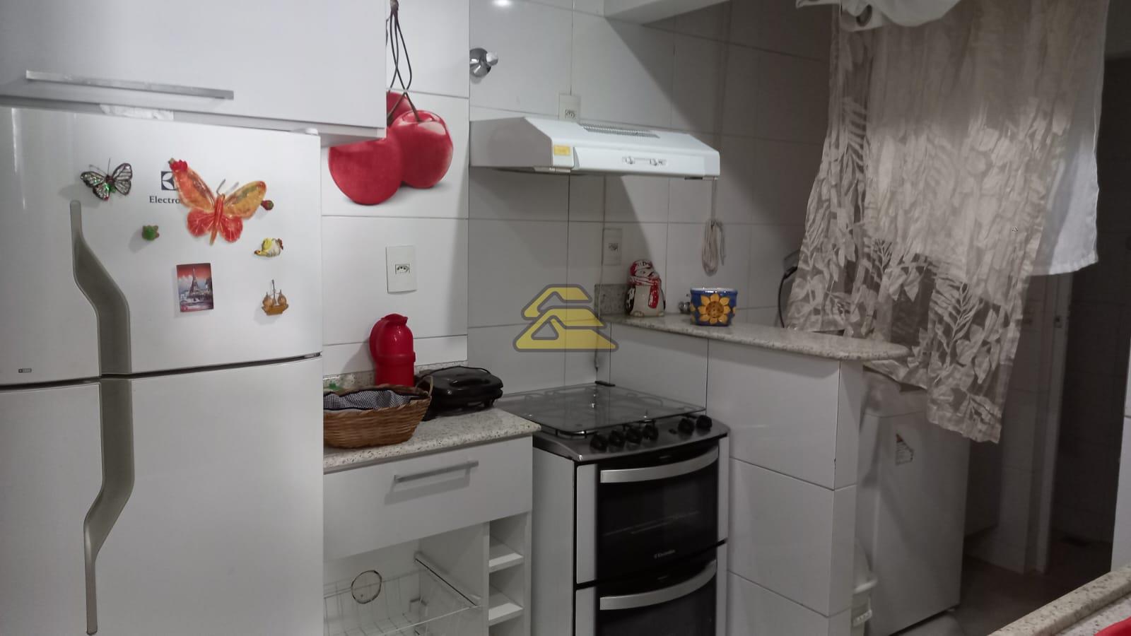 Apartamento à venda com 2 quartos, 65m² - Foto 16